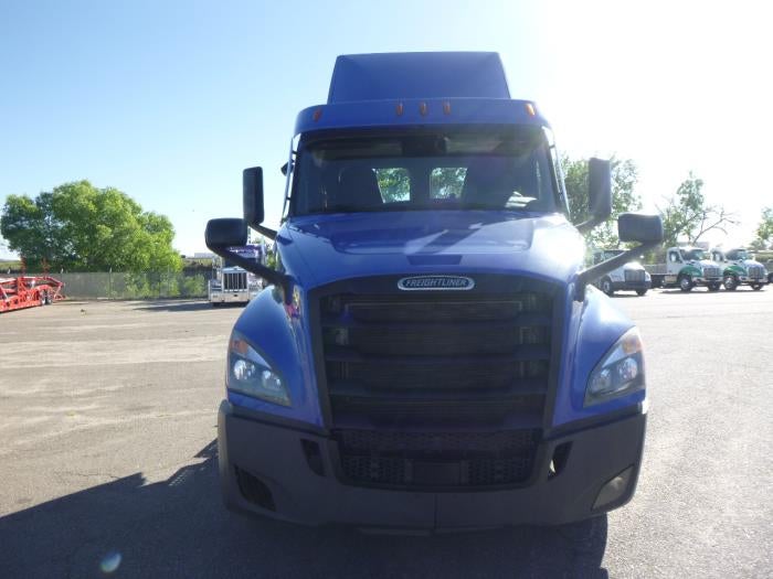 2020 Freightliner Cascadia Base