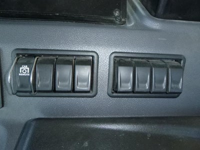 2025 Peterbilt 520 Base