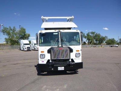 2025 Peterbilt 520 Base