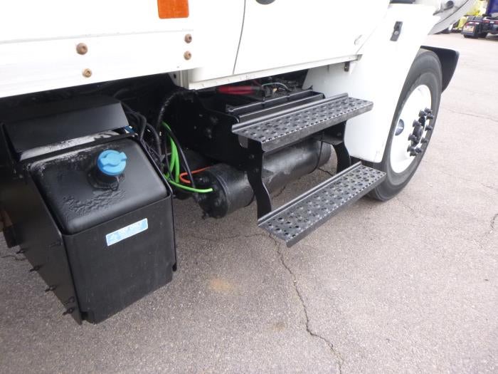 2021 International MV607 Base