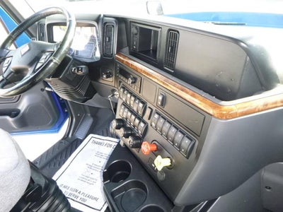 2022 International LT625 Base