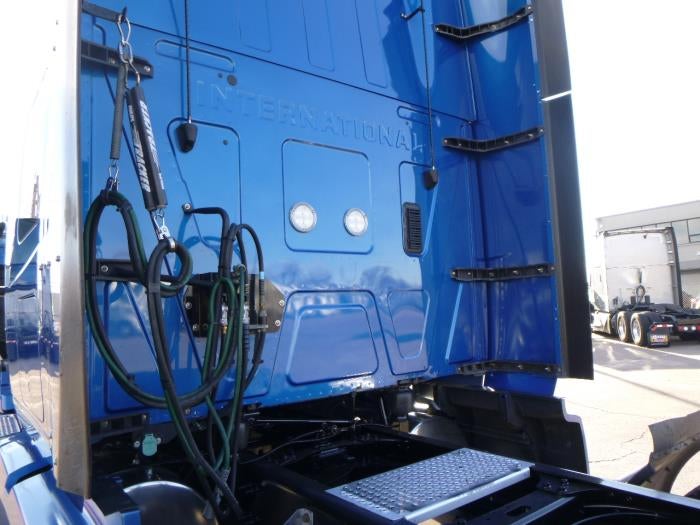 2022 International LT625 Base