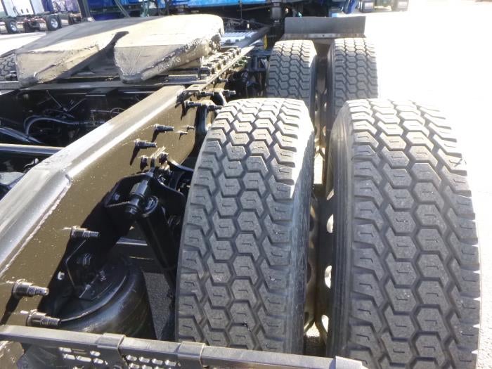 2022 International LT625 Base