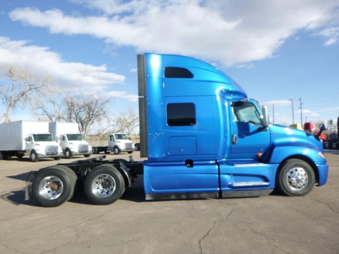 2022 International LT625 Base